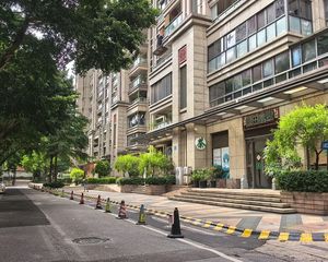 单价2万买天河中心 ,一楼整条街铺3200万元