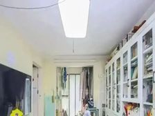 店长推荐 地铁长阳站 南向两居室 精装修 购物方便