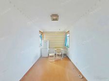 电梯高层两房,边套全明户型,采光充足,业主诚心出售