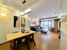 大坪 中间楼层 商圈成熟 商品房 电梯房 近地铁 刚需小三居