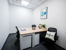 楷林大厦甲写 4号线 雷格斯私人办公室 水电网家具全包