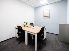 雷格斯楷林大厦甲写 4号线 3人间水电网家具全包