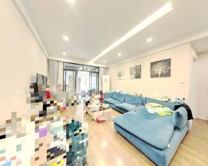上海东韵 4室1厅 南 北