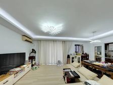 万科缤纷四季花园南区大三房,望花园,保养好