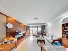 万科缤纷四季花园南区 电梯小高层 精装4房 业主急售