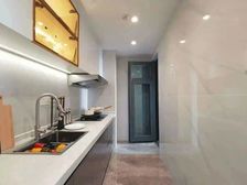 汽博核心成熟商圈湖景房+视野无遮挡、品质高,轻轨+商圈