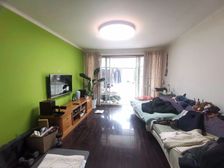 小区中心位置 好楼层已装电梯 飞机户型大三房 房东诚心卖好聊