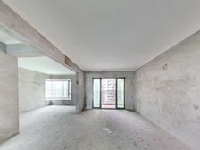 桂丹颐景园,毛坯南向三房,电梯中间楼层,阳台方正,可看