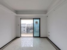 中海世纪荟 3室2厅 86平