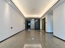 季华园站 龙光天宸业 近地铁 中间楼层 南北对流