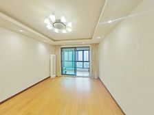 内环内+出门环球港+龙之梦+靠苏州河+商圈成熟