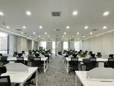 出租!(东四环)上东公园里高层视野好全新装修家具齐全紧邻地铁