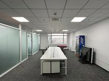 特价中环百联 商业包围办公 精装修 面积齐全 采光足 随时看