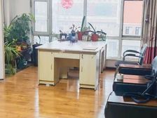 东方之珠凤栖苑 精装可拎包入住 近地铁 出行方便 满五