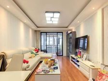 同济绿园 南北通两房 书包房 精装修可以拎包入住省去装修麻烦