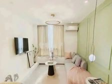 6号线团一大广场站 在楼下 复式有红本 可租5300