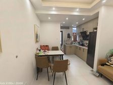 九月必看好房!婚房装修拎包入住!电梯正在加装中!来电可看房!
