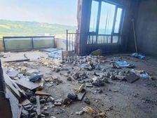 九号线旁 临崖上叠 带屋顶花园 带露台 可看来福士