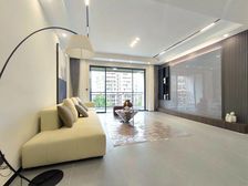 爱琴海旁,全新必看好房,价格可谈,近地铁,近商圈