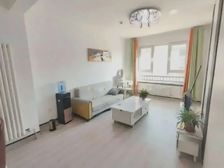 明湖澜庭一区非常正气,楼层好、采光佳,让您居住非常舒适!