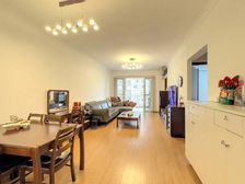 芳满庭园 东南向阳光照进屋 装修保养好 大阳台 看房方便