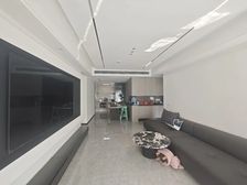 石井坡 金融街融府三房135万