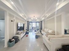 新江与城悠澜 次新小区 临地铁 正规商品房 精装可拎包入住