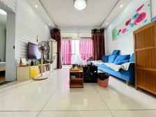 住家装修 龙湖万象商圈 位置好看房方便 安心出售