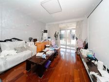 07年小区 本月必售 紧邻公园 小区环境好 精装修 交通便利