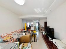 05年花园小区,南北通三房,边套全明,位置好,带产权车位