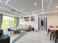 VR新上(精装洋房,价格可谈)婚房急售丶近轻轨丶捡耙活