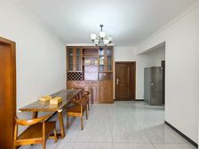 赔1万,住家装修,带文件,视野好住家安静