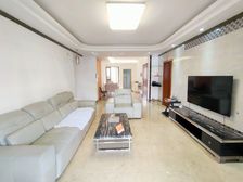 景湖荣郡大4房一梯一户通透户型 业主急卖低于市场价30万