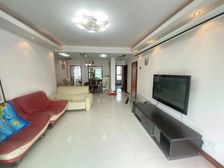 117平 3室2厅 朝南 满五 住房 采光好 周边商圈成熟