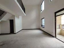 俊峰山万里 磁器口叠拼别墅 实用面积180平