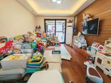 双地铁口 南北通透 采光好 小区绿化高 看房方便 诚意出售
