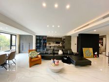 1梯2户洋房 华侨城嘉陵江天 四房 358万 价格可谈