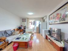 御园A区御园南北通透三居室,前后无遮挡