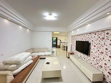 奥克斯盛世经典 南北通透,采光好 装修好,环镜优美 周边匹套