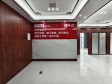 万象城200平 一线江景 带厨房 4个办公室