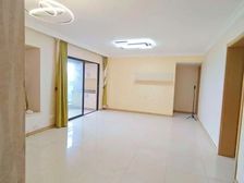 万科四季花城 小三居 双卫生间 比邻华为配套齐全