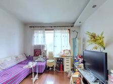 新上!一手底价老客户委托!精装修!边套全明!随时可看