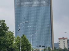 环翠区绿轴中心 雷格斯灵活办公空间 水电网家具全包 价格可面