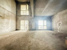 锦业路洋房社区毛坯房可随时改造 中间位置不临街