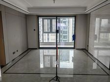 鸣翠东著 4室2厅2卫 精装修 320万元 137平米