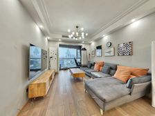 万达锦华城 房子是2021年装修的,业主偶尔在住