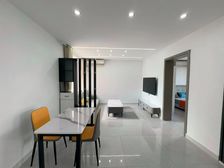 景江苑C区 南北通透 中间楼层采光好 装修好 车位充足