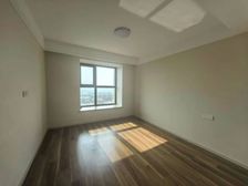 全新没住过 精装新房 家具家电全拎包即住 地暖新风