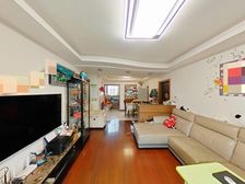 高绿化 大两房 商品住宅 精装可拎包入住 带电梯 近地铁