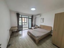 临地铁 双卫格局 出行方便 低密宜居 南北通透 高楼层视野好